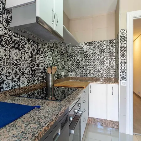 Tilos - Con Garaje Apartment *